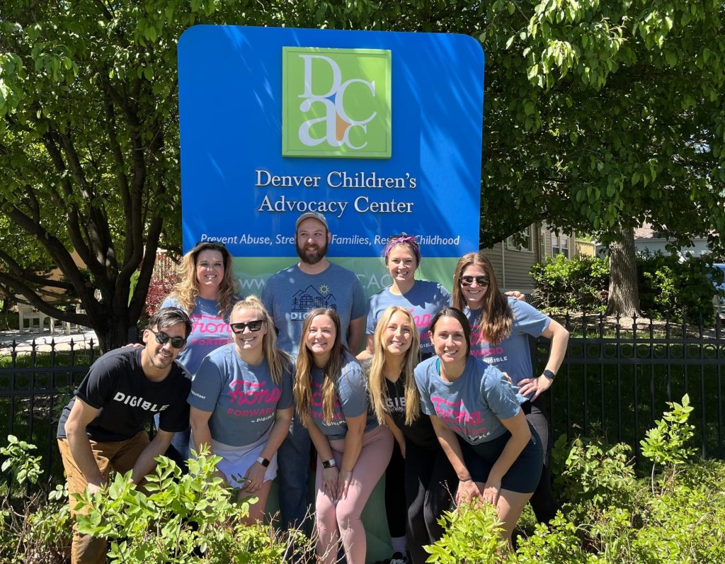 Digible volunteers at DCAC; people in front of DCAC sign